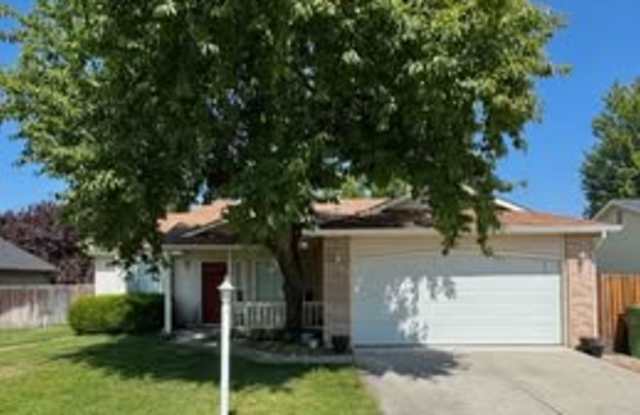 2200 East Grapewood Drive photos photos