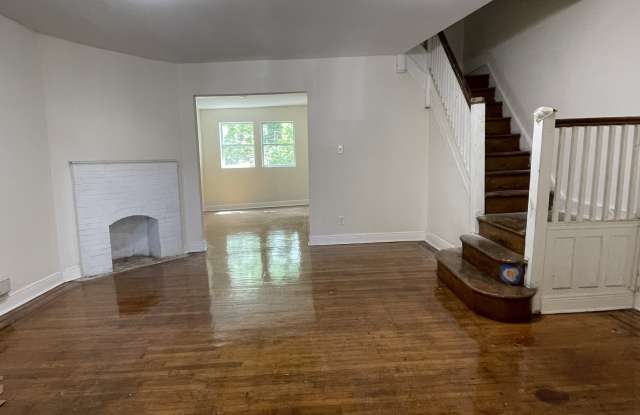 614 E Brinton St photos photos