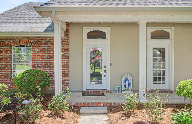 300 Cheyenne Dr Gallery 2