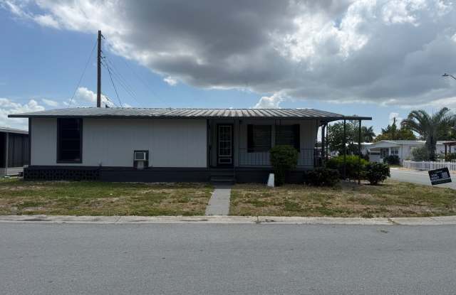 3 bedroom 2 bath Gallery 4