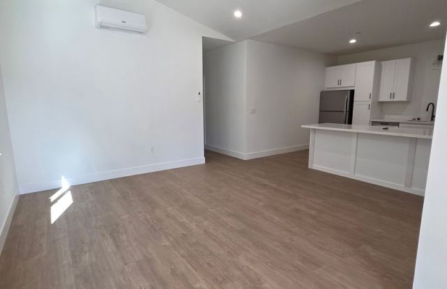 New Build on Old Alturas - ALL Electric with City of Redding Solar! Gallery 4
