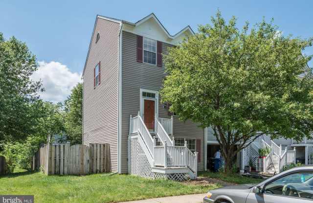 515 BLACKSBURG TERRACE NE Gallery 4