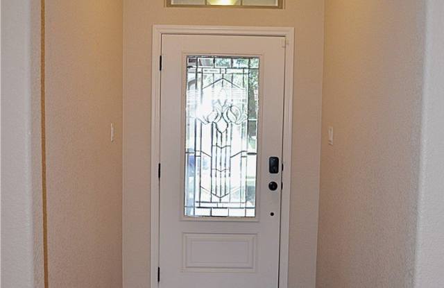 7609 Zircon Drive Gallery 4