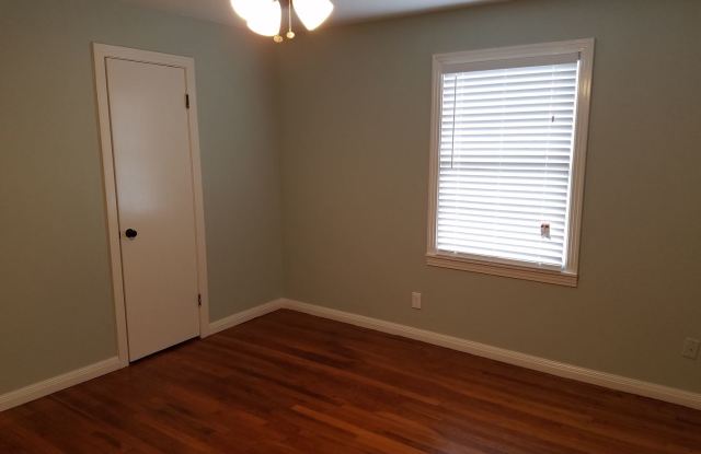 4820 Avenue S, REAR Gallery 4