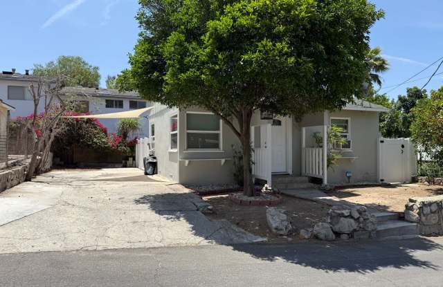 1st Month's Free. Charming 1-Bedroom Home for Rent in Tujunga photos photos