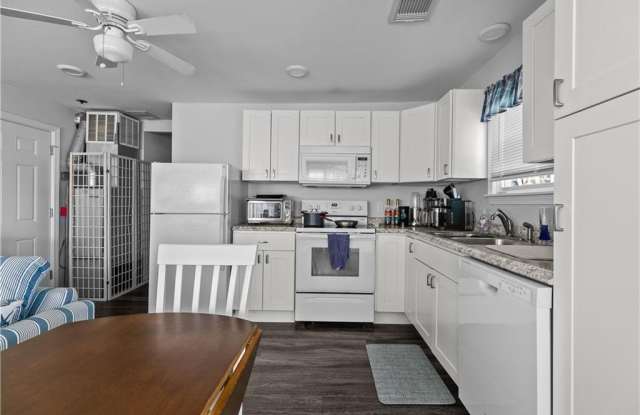 30 Warren Avenue unit: A Gallery 4