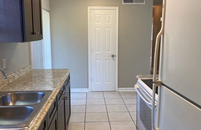 5317 Rosegay Ct. Gallery 2