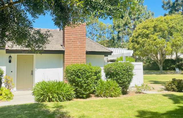 Spacious 2-bedroom, 2-bathroom condo featuring an open floor plan, abundant natural light. Perfect for comfortable living and entertaining. photos photos