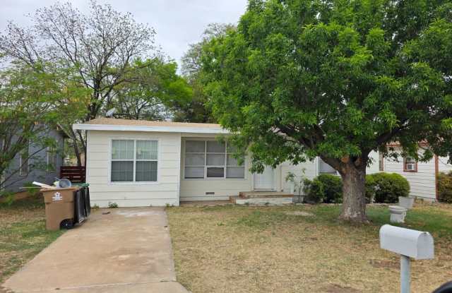 Rehabbed 3 Bedroom, 1 bath home COMING SOON! photos photos