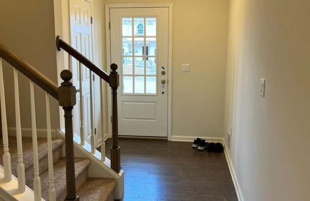 1446 BLACK FOREST DRIVE Gallery 2
