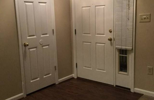 2012 COOPER POINT COURT Gallery 2