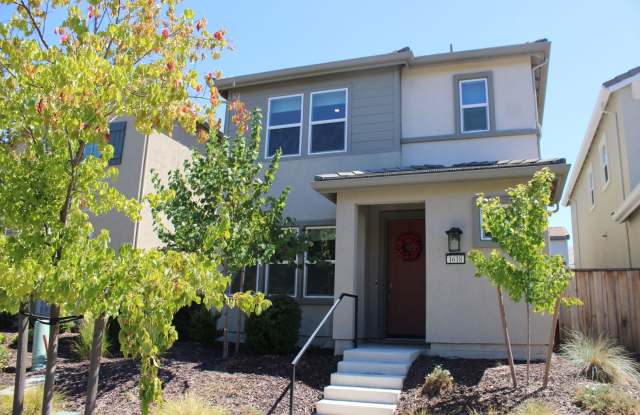 1618 Scarlet Ash Avenue photos photos