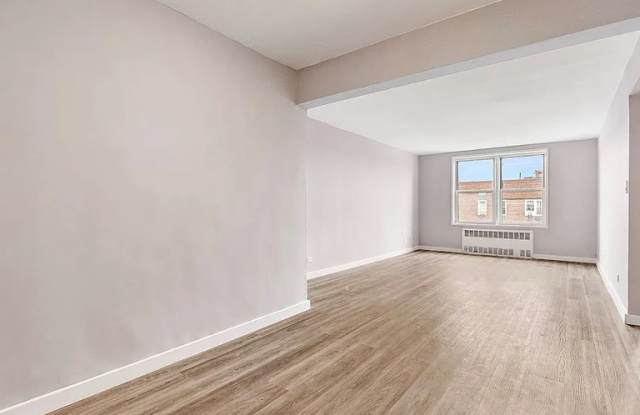 9010 34th Ave Apt 6B Gallery 1