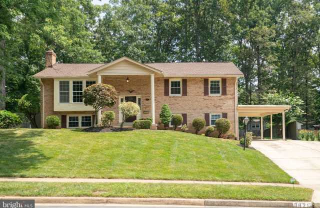 3821 WINTERSET DRIVE photos photos