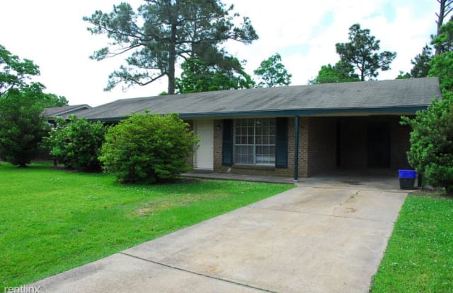 2702 E Angela Cir - 2702 East Angela Circle, Gulfport, MS 39503