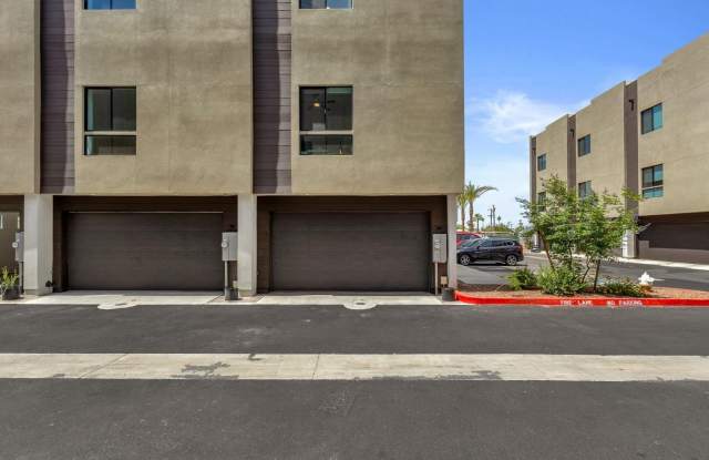 4220 N 32ND Street Gallery 2