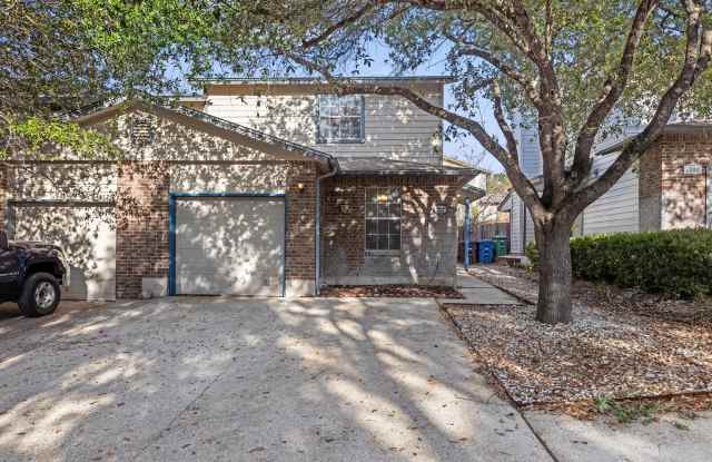THE VILLAS OF NORTHGATE - 6059 Bantry Bay, San Antonio, TX 78240