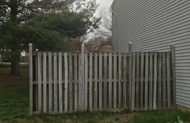 8320 BROOKVALE COURT Gallery 3