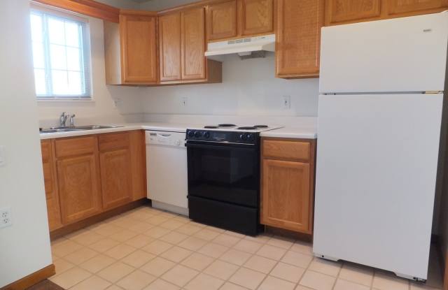 Coming Soon......1 Bedroom Ranch Style Apartment-55 and older only Gallery 2