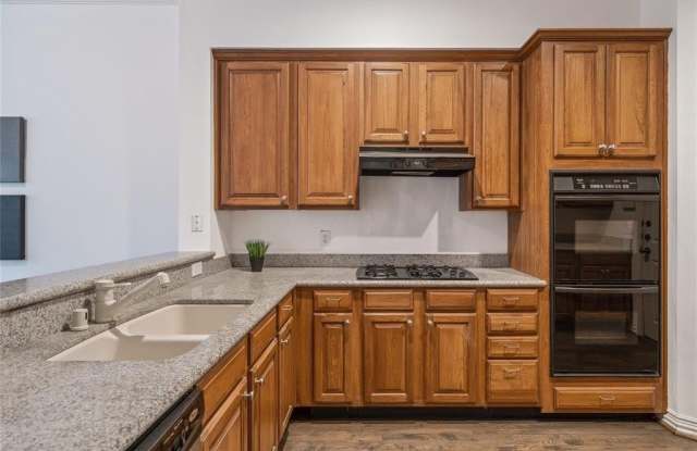 7 Stonebriar Court Gallery 4