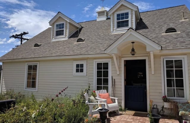 1578 Warmlands Ave - 1578 Warmlands Avenue, Vista, CA 92084