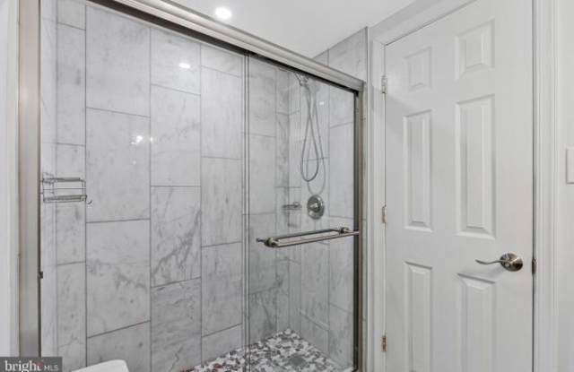 2012 Colts Neck Rd Gallery 4