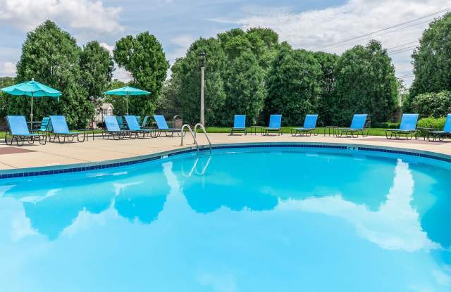 Ravinia Apartments Gallery 2