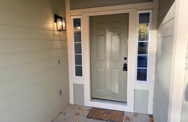 Updated 4-Bedroom Home with Views and Huge Yard - Backing to Open Space Gallery 4