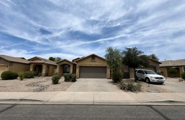 Nice 3 bedroom 2 bath home in Maricopa! photos photos