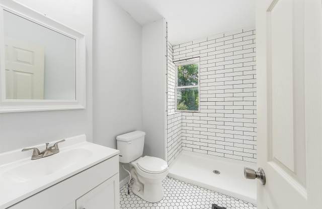 37 East Innis Avenue - 37 Gallery 3