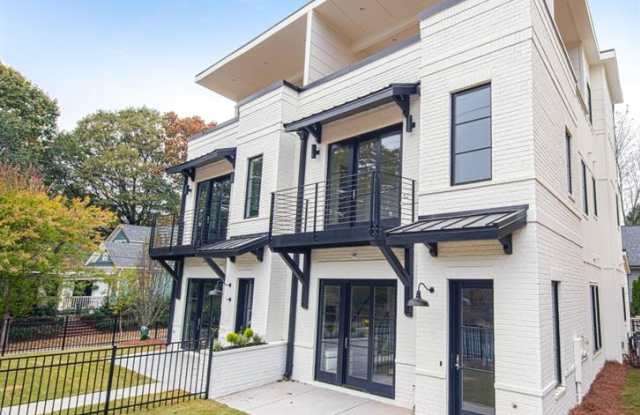 1118 Arkwright Place SE - 1118 Arkwright Place Southeast, Atlanta, GA 30316