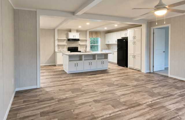 205 Ayla Lane Gallery 2