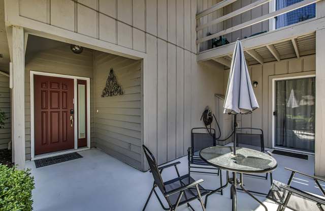 303 Chota View Place Gallery 2