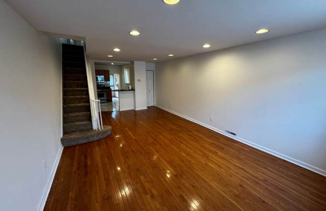 Updated Rowhome in South Philly photos photos