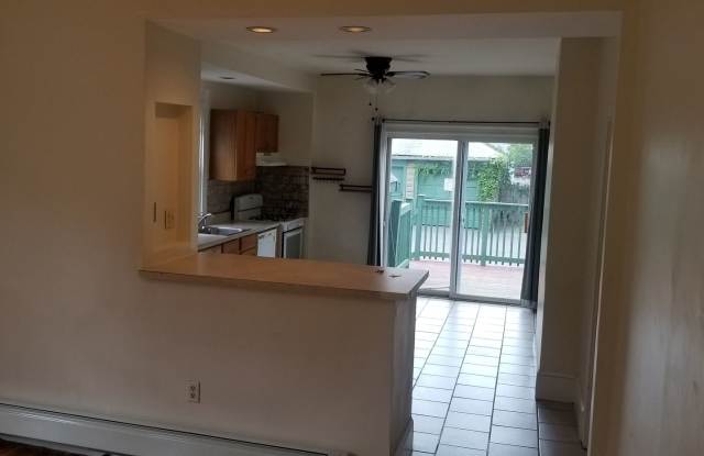 1 Bed 1 bath available 9/1 photos photos