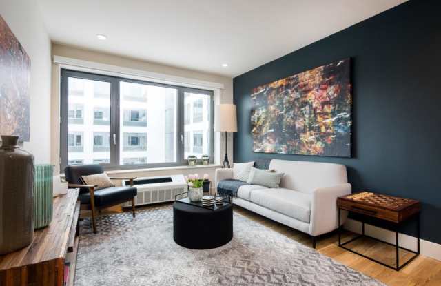 180 Franklin Avenue Gallery 4