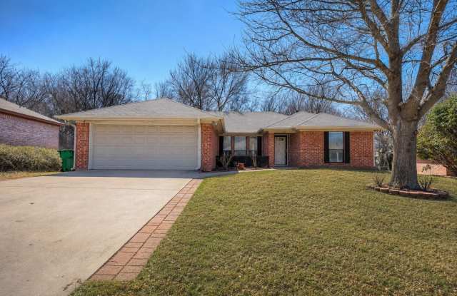 605 Valleyridge Court Gallery 1