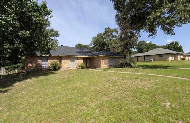 3815 Lamb Dr photos photos