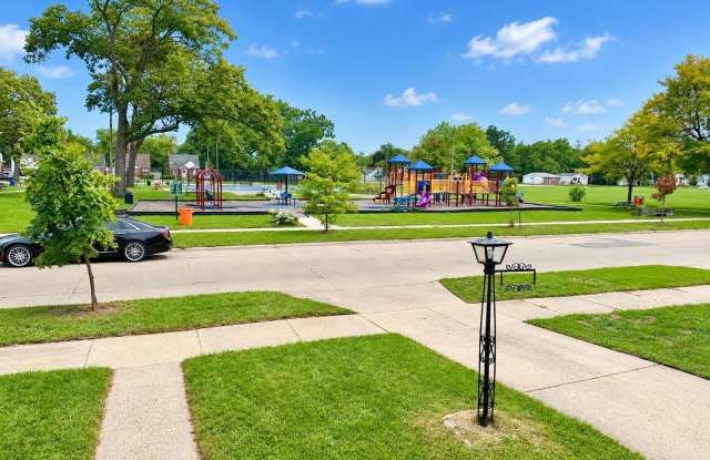 21341 Reimanville Avenue Gallery 4