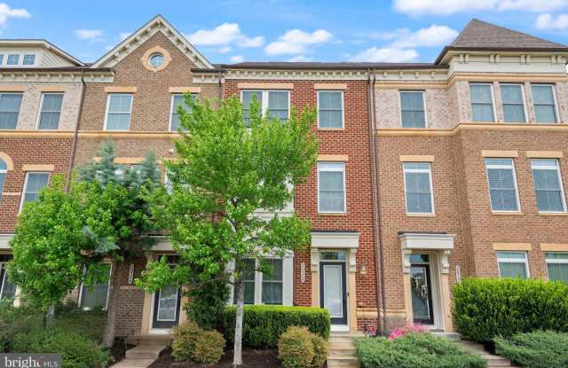 20728 EXCHANGE STREET - 20728 Exchange Street, Ashburn, VA 20147