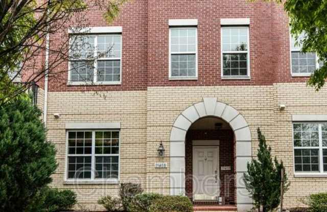 19408 Coppermine Sq - 19408 Coppermine Square, Lansdowne, VA 20176 19408 Coppermine Sq - 19408 Coppermine Square, Lansdowne, VA 20176