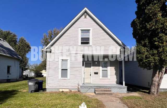 3 Bedroom House - South Side Neighborhood Gallery 1