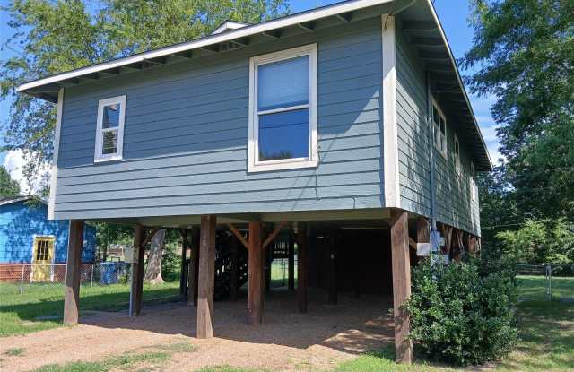 242 AUTUMN WOOD Trail Gallery 2