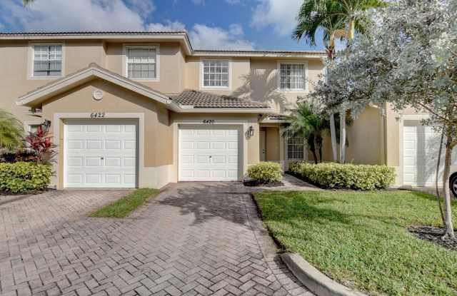 6420 Park Lake Circle photos photos
