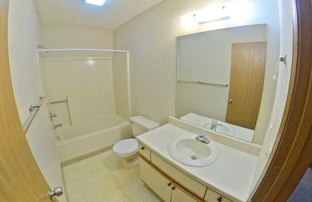 3D Tour Available - Beautiful Townhome + Patio + Easy Highway Access to Seth Child Ave + Washer & Dryer Included! Available Now! Gallery 4