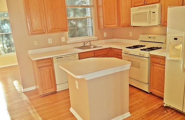 13148 DIAMOND HILL DRIVE Gallery 2