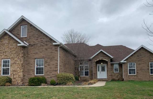 Republic Schools - Executive 4 Bed 3 Bath 2 Car Garage For Rent In Battlefield Gallery 1