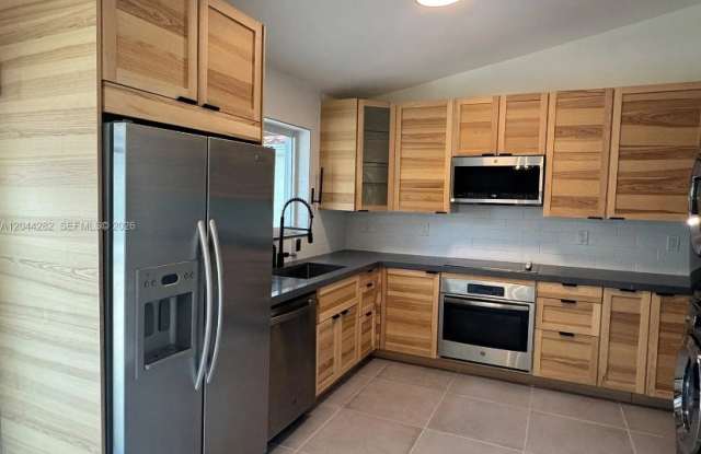 12845 SW 150th Ter Gallery 4