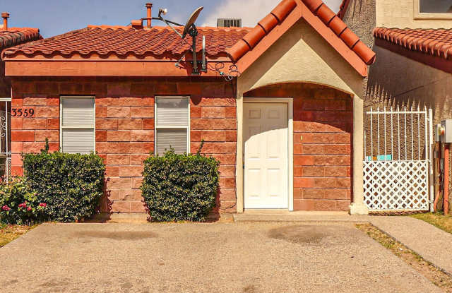 3559 OASIS Drive Gallery 1