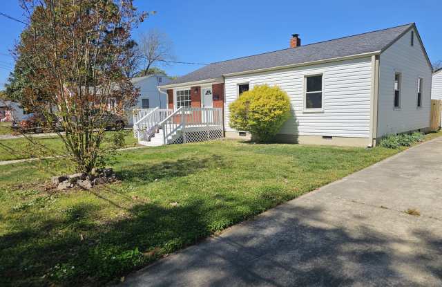 703 MCLAWHORNE DR photos photos